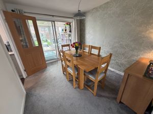 Dining Room- click for photo gallery